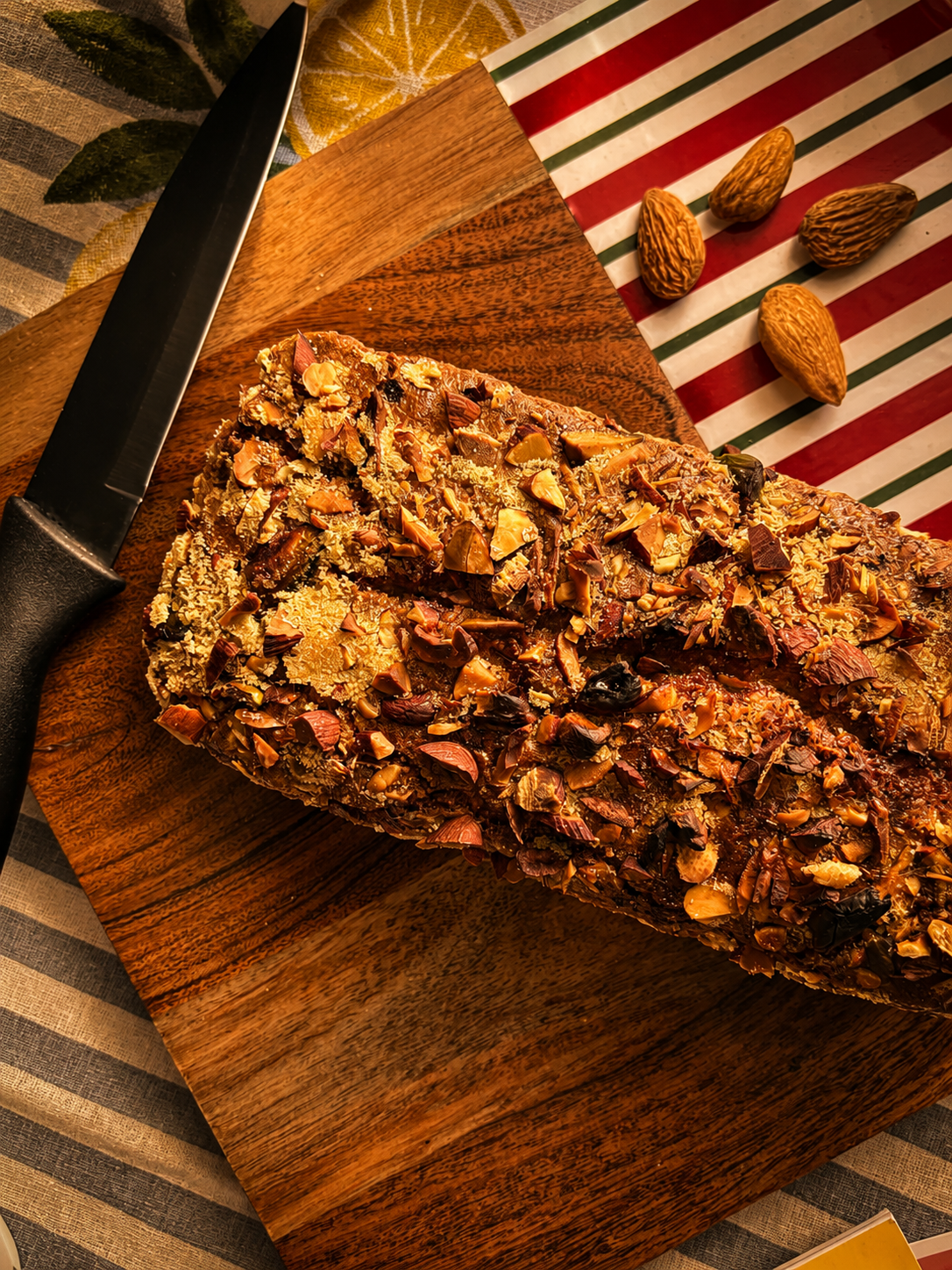 Almond & Nuts Tea Cake, third angle